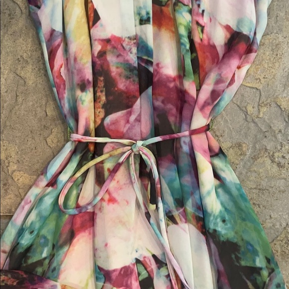 Nagy London floral maxi - size 2 - Picture 2 of 5